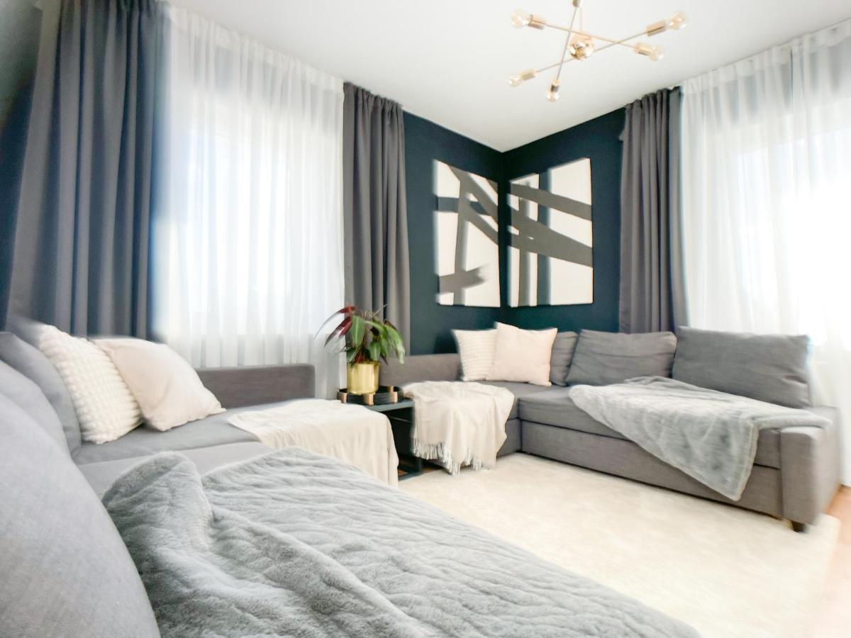 M-Style 02 Apartment Mit Balkon 24H Self-Check-In, Free Parking, Netflix Núremberg Exterior foto